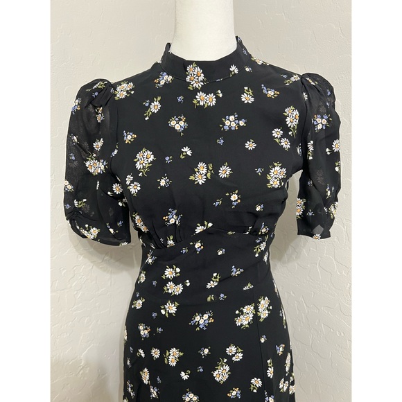 NWOT Reformation Maylin Floral Dress Size 4 - Picture 2 of 7